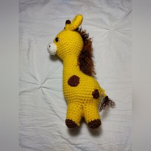 Crochet giraffe